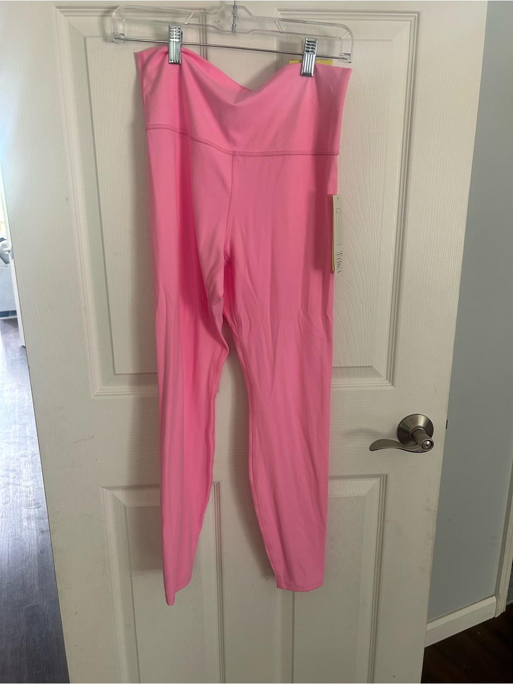 All In Motion pink high-waisted leggings in size L NWTS